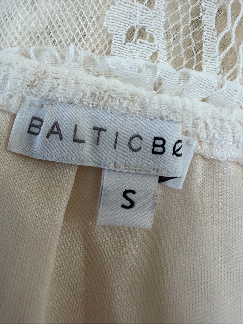Baltic Born Caroline Cream Ivory Lace Off The Shoulder Maxi Dress Small $98 - Picture 7 of 16